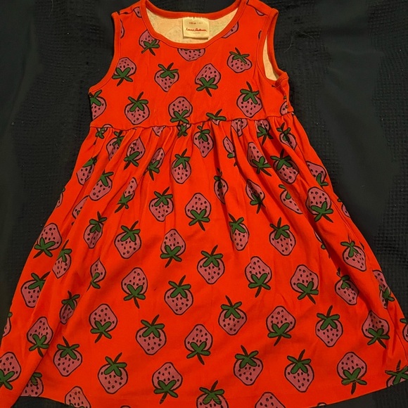 Hanna Andersson Red Sleeveless Strawberry Print Sundress - Picture 1 of 7